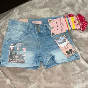 Squeeze Jean shorts